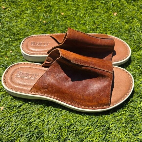 Born Brown Leather Sandals Slides Men's Size 11 - $40 - Picture 1 of 3